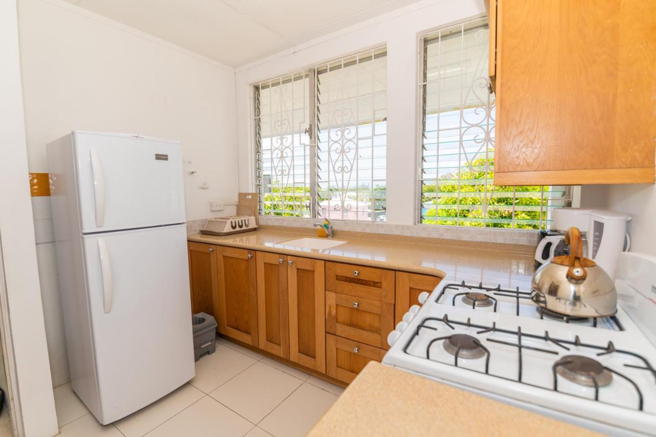 Adulo Apartments Bridgetown Exterior foto