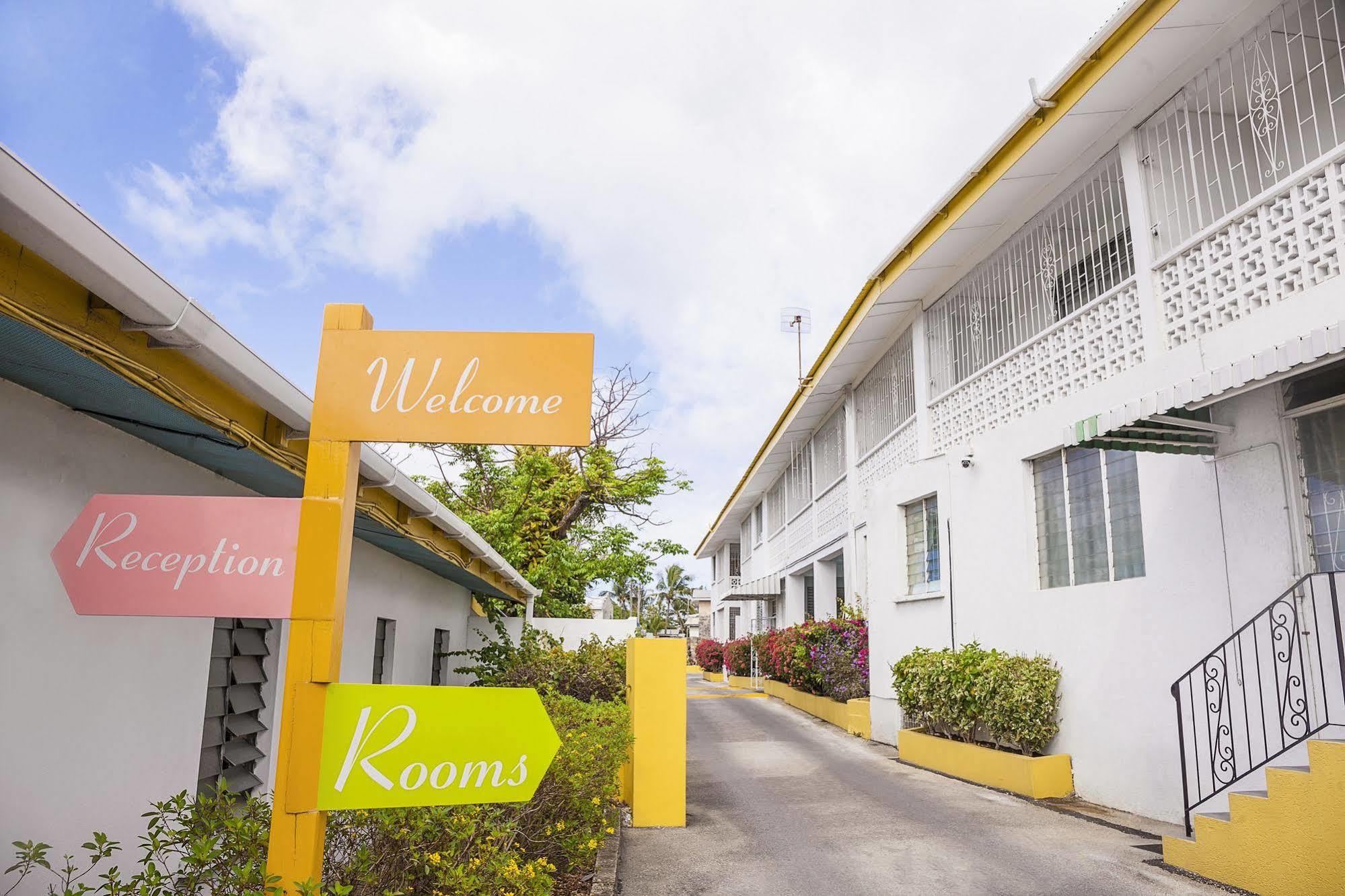 Adulo Apartments Bridgetown Exterior foto