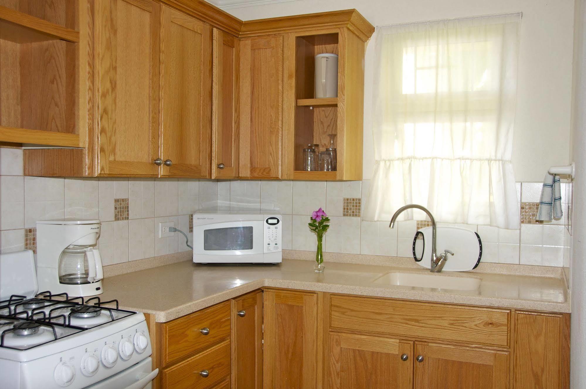 Adulo Apartments Bridgetown Exterior foto